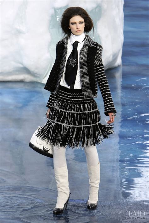 chanel autumn winter 2010|Chanel jackets 2010.